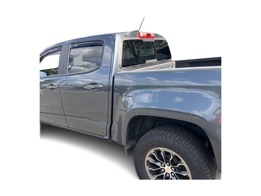 Thumbnail: 2016 Chevrolet Colorado - 3