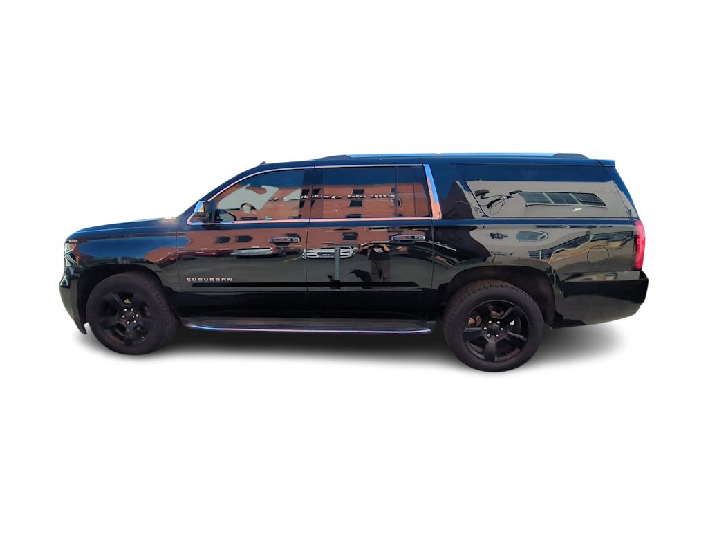 Thumbnail: 2020 Chevrolet Suburban - 3