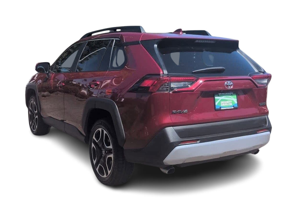 Thumbnail: 2019 Toyota RAV4 - 4