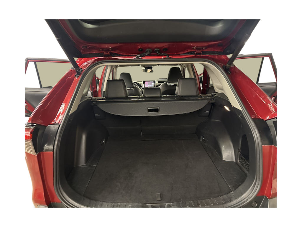 Thumbnail: 2020 Toyota RAV4 - 16