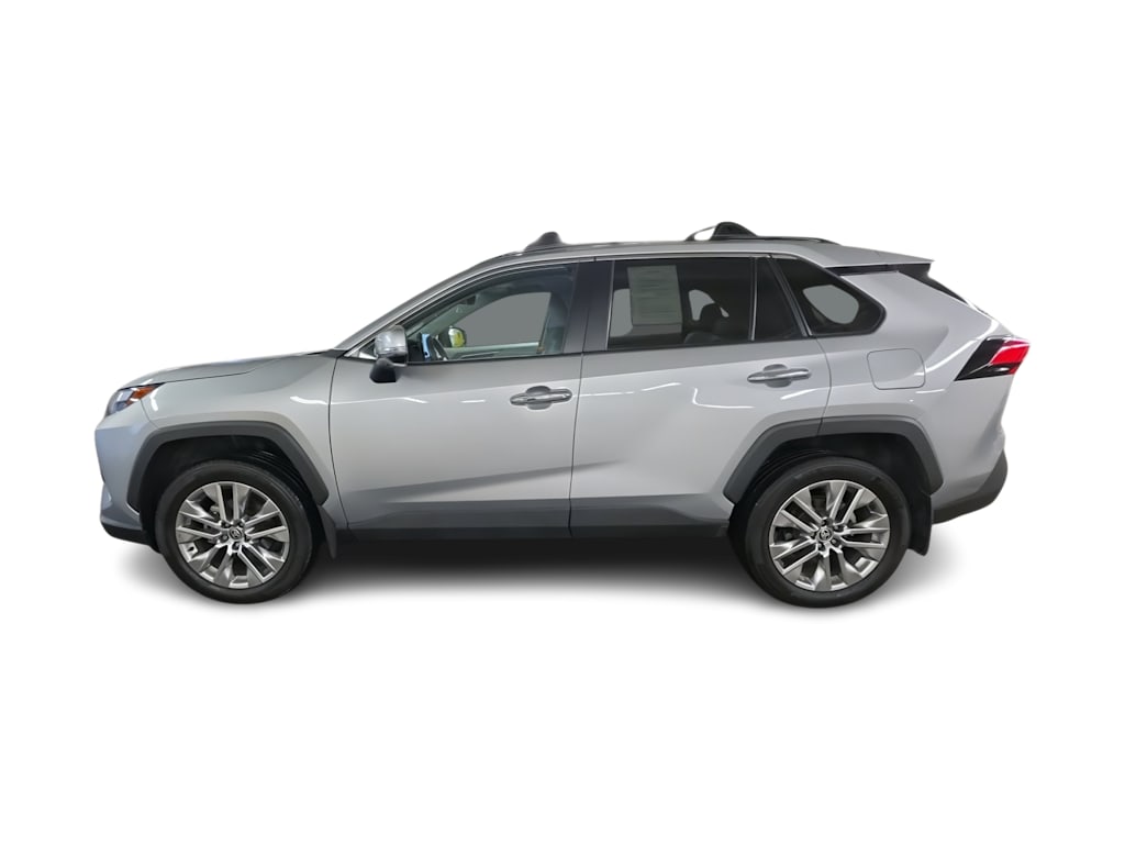 Thumbnail: 2024 Toyota RAV4 - 3
