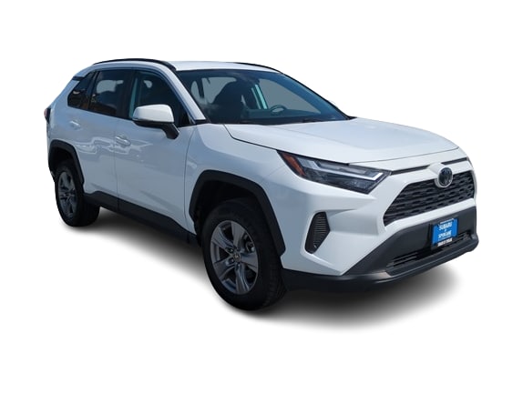 2024 Toyota RAV4 XLE 21