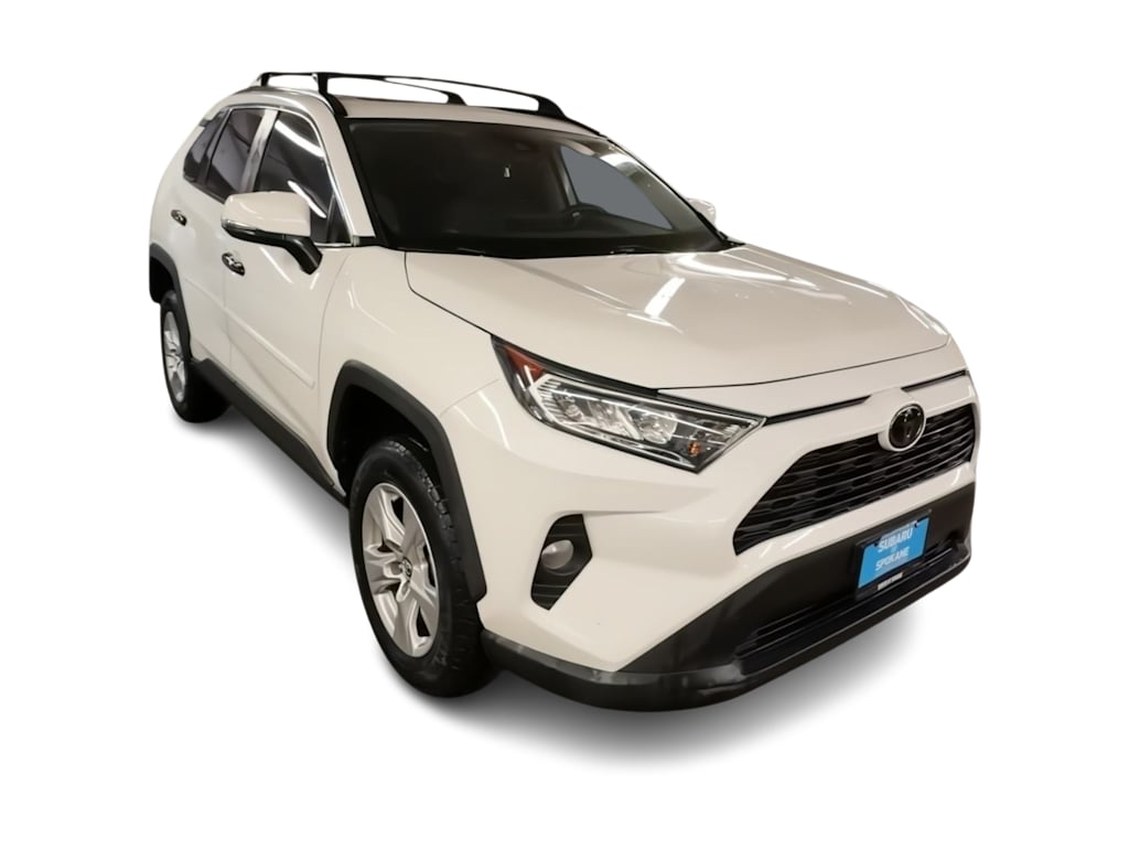 Thumbnail: 2019 Toyota RAV4 - 19