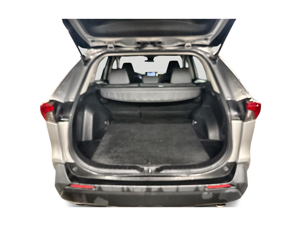 Thumbnail: 2021 Toyota RAV4 - 17