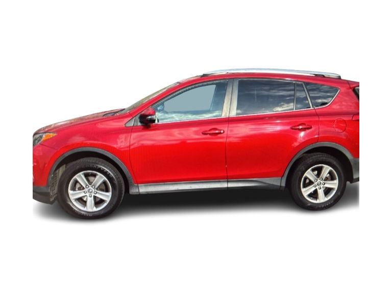 2015 Toyota RAV4 XLE 2