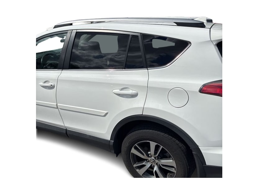 Thumbnail: 2018 Toyota RAV4 - 4