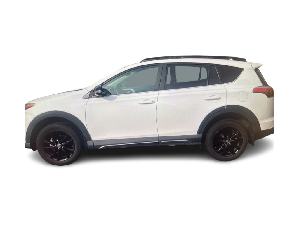 Thumbnail: 2018 Toyota RAV4 - 3