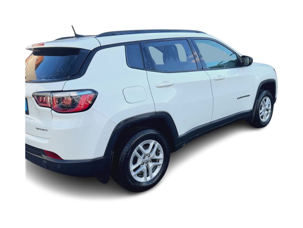 Thumbnail: 2018 Jeep Compass - 24