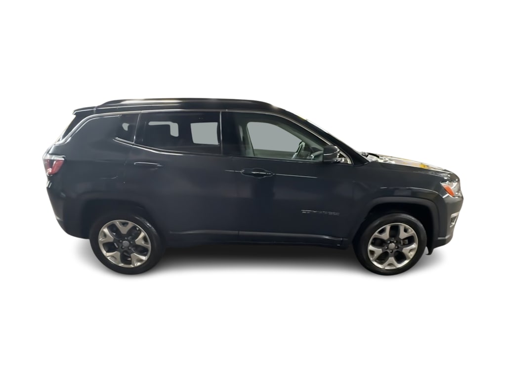 Thumbnail: 2018 Jeep Compass - 24