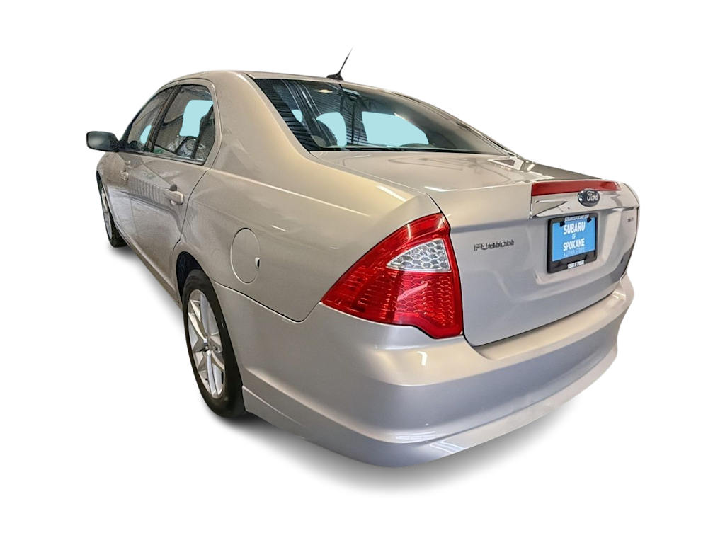 Thumbnail: 2010 Ford Fusion - 4