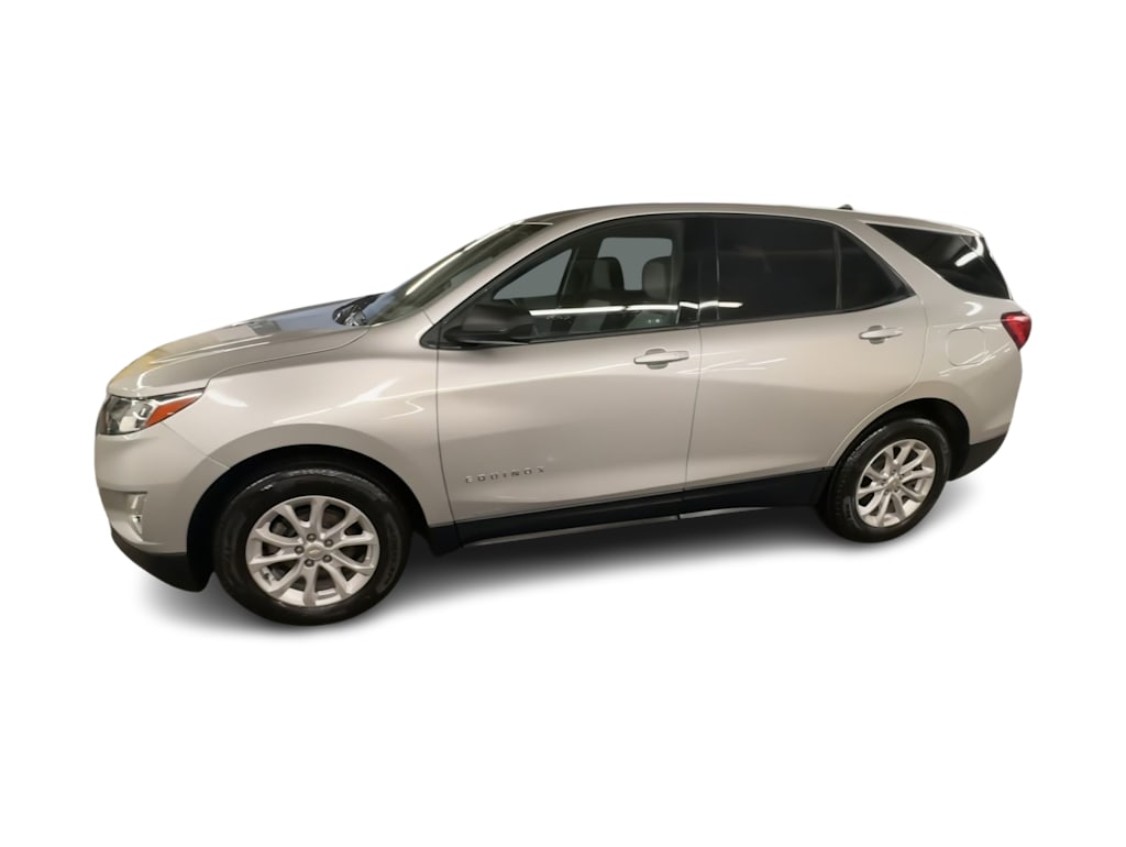 Thumbnail: 2019 Chevrolet Equinox - 3
