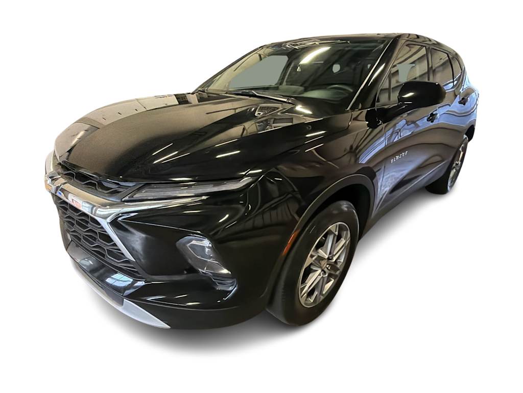 Thumbnail: 2025 Chevrolet Blazer - 21