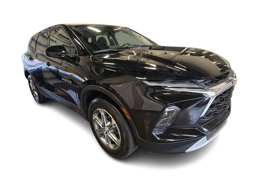 Thumbnail: 2025 Chevrolet Blazer - 20