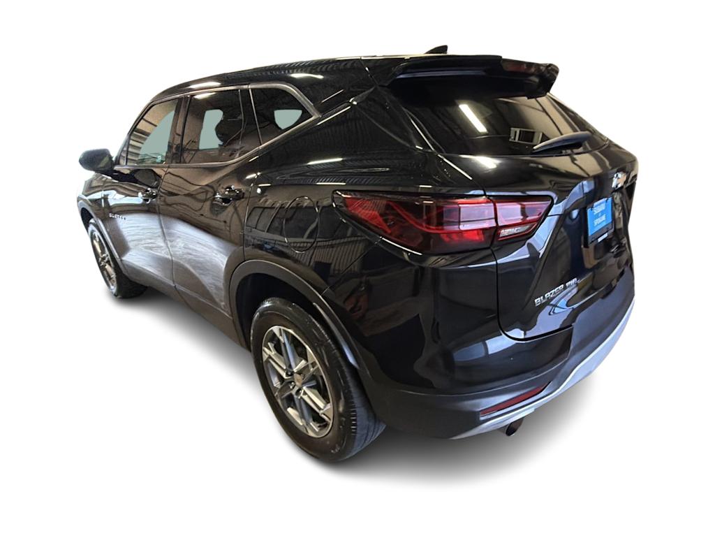Thumbnail: 2025 Chevrolet Blazer - 4