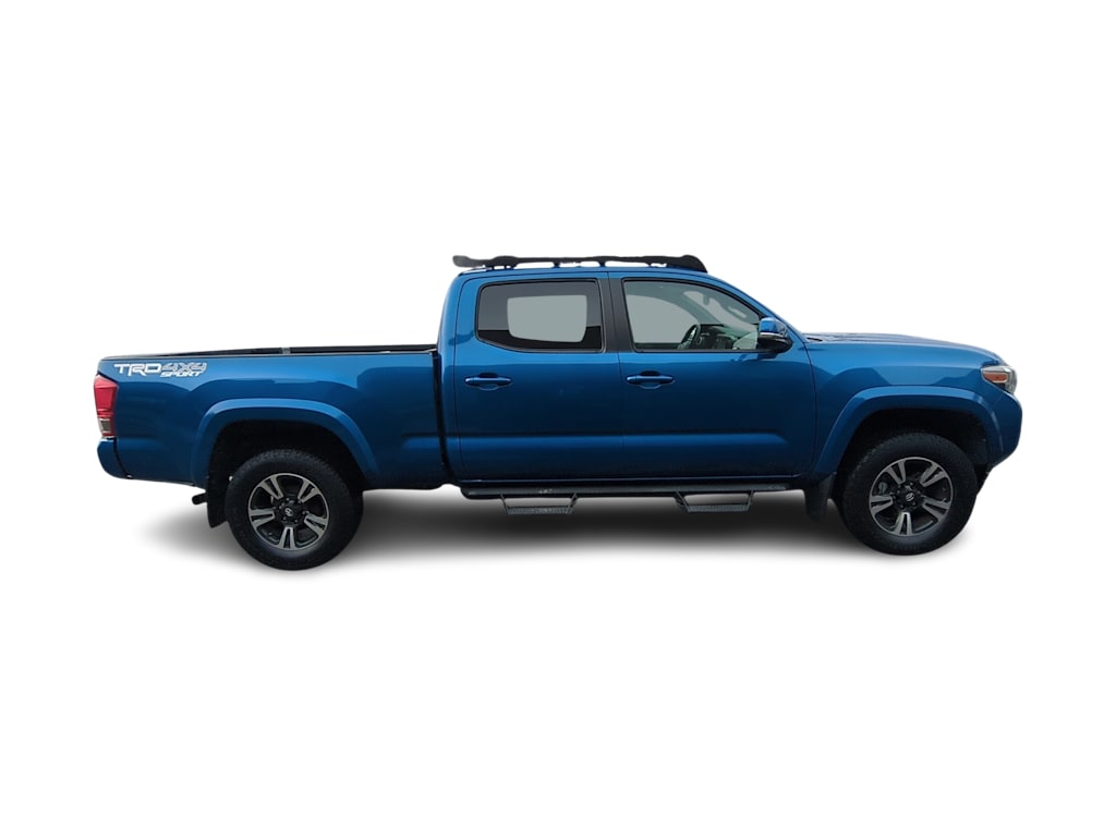Thumbnail: 2017 Toyota Tacoma - 23