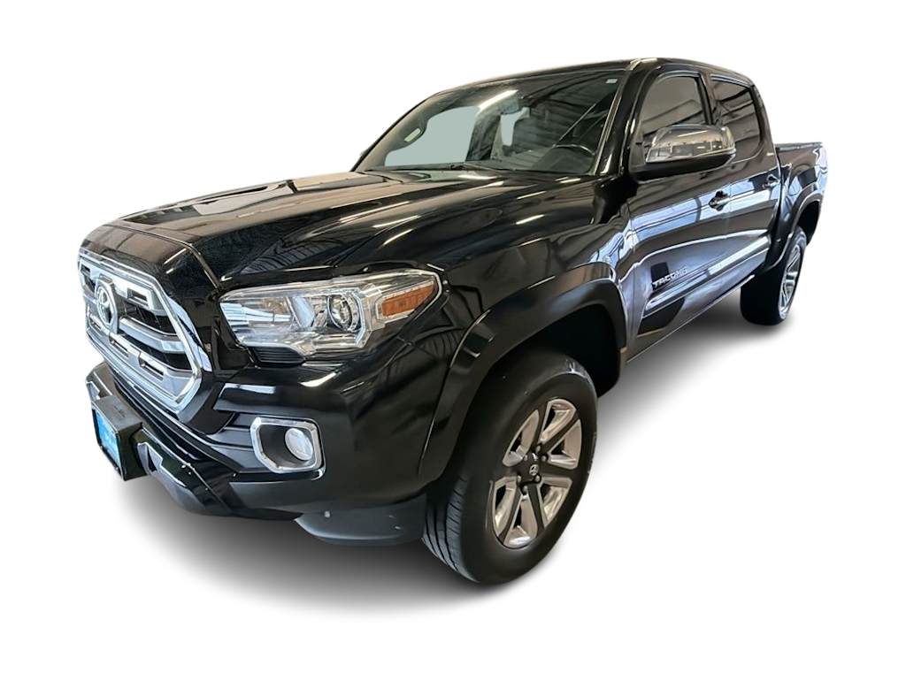 Thumbnail: 2017 Toyota Tacoma - 19