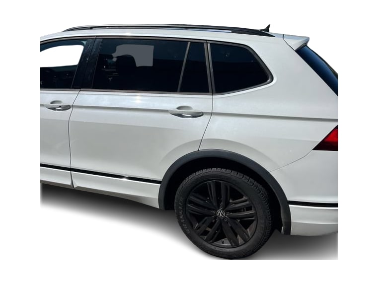Thumbnail: 2022 Volkswagen Tiguan - 15