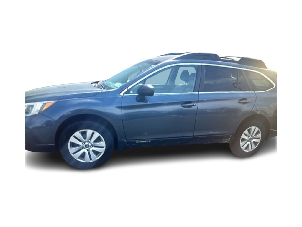 Thumbnail: 2019 Subaru Outback - 3