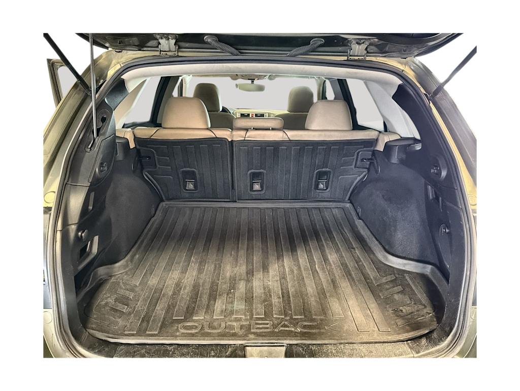 Thumbnail: 2017 Subaru Outback - 17