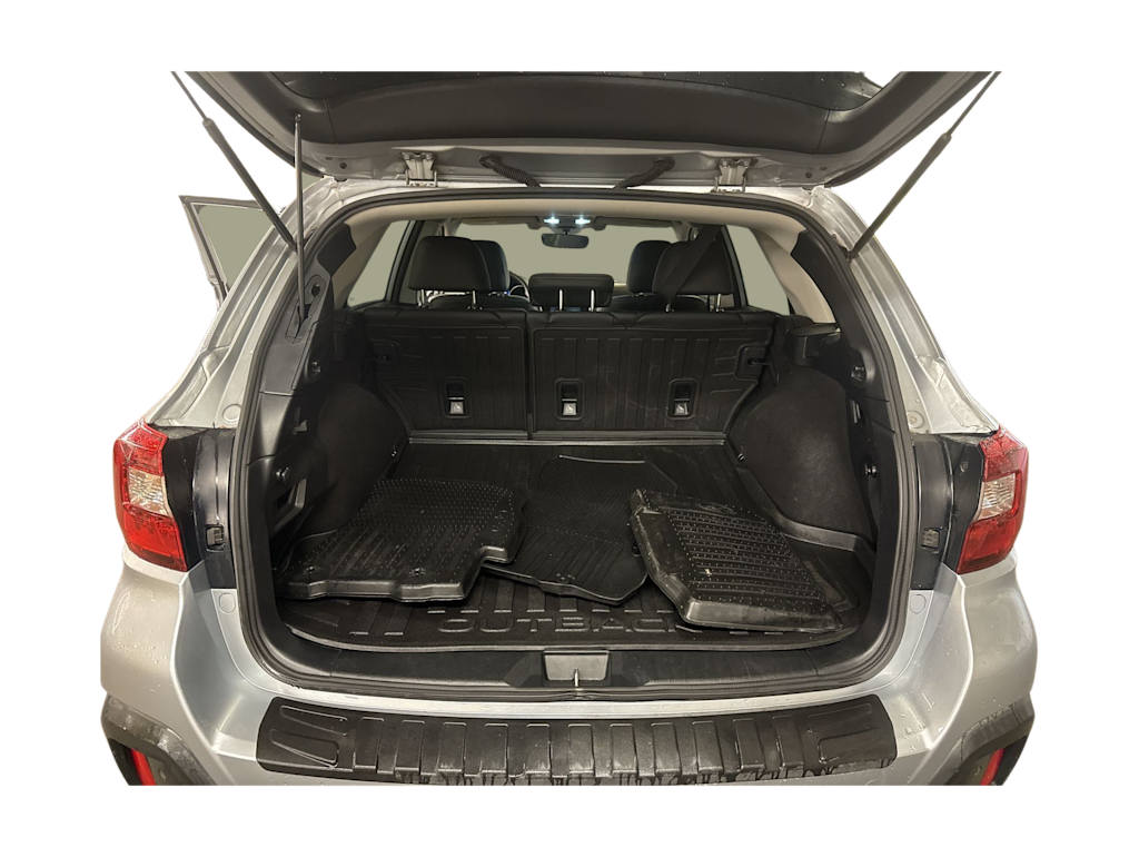 Thumbnail: 2018 Subaru Outback - 16
