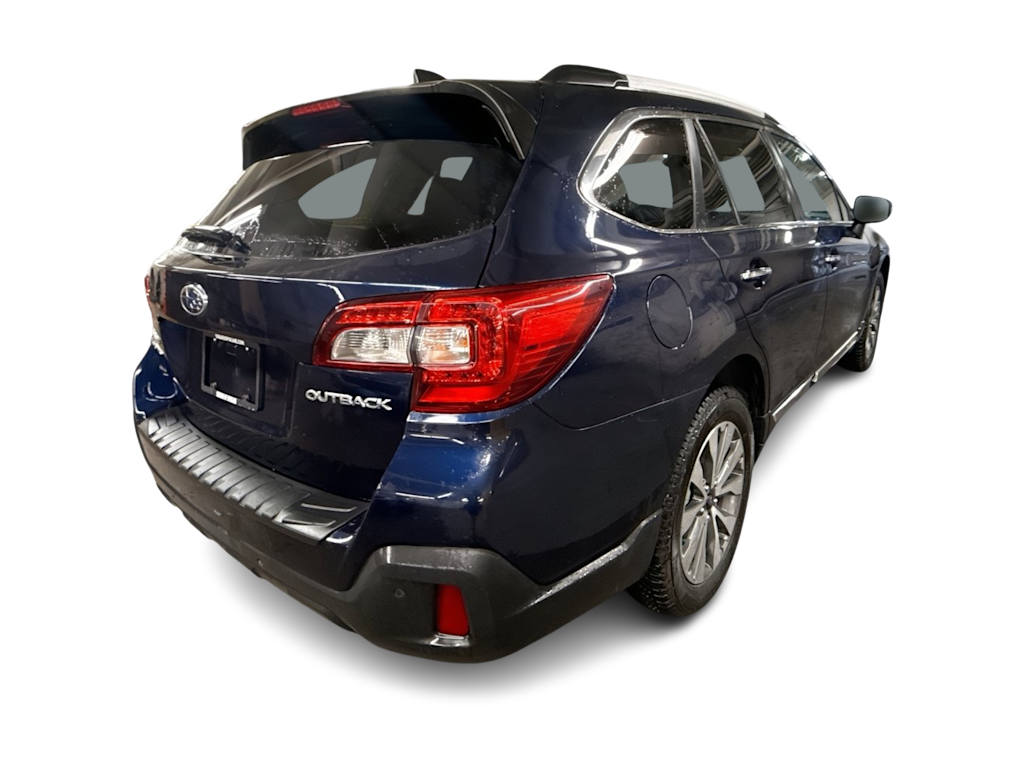 Thumbnail: 2018 Subaru Outback - 13
