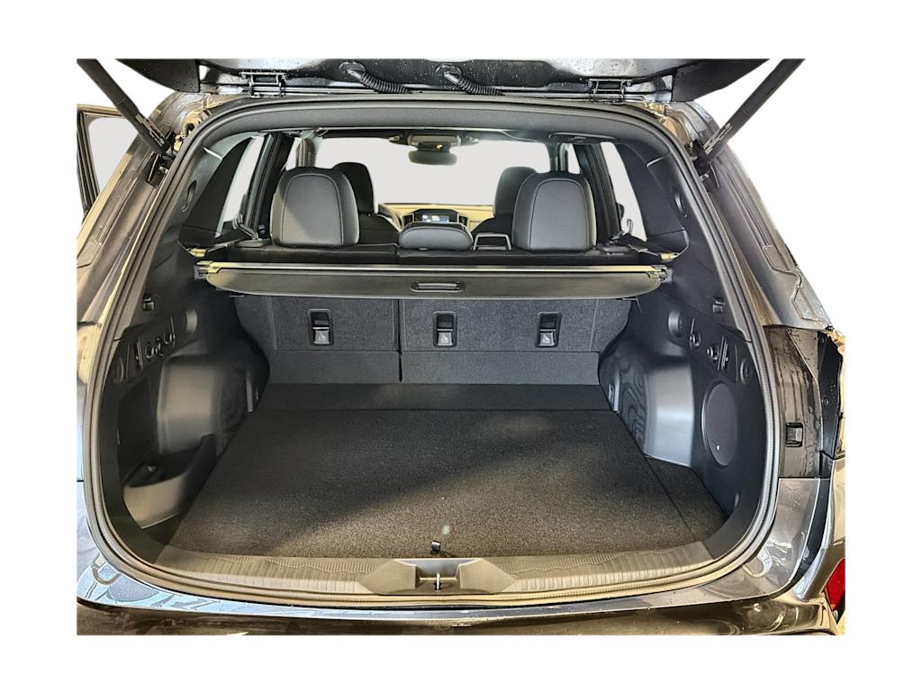 Thumbnail: 2026 Subaru Forester - 16