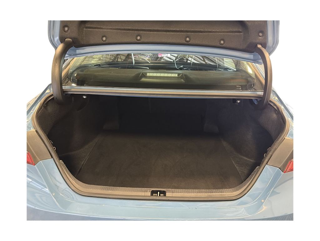 Thumbnail: 2024 Toyota Camry - 16