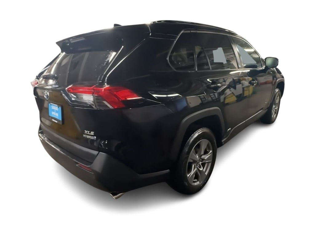 Thumbnail: 2022 Toyota RAV4 - 22