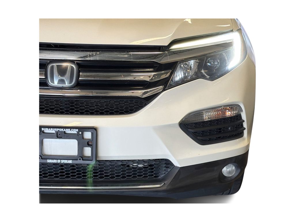Thumbnail: 2016 Honda Pilot - 25
