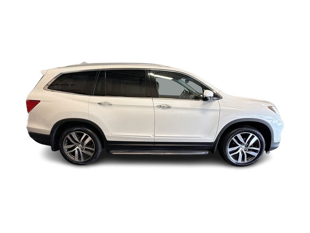 Thumbnail: 2016 Honda Pilot - 23
