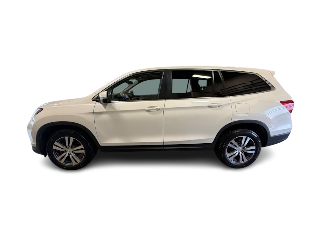 Thumbnail: 2016 Honda Pilot - 3