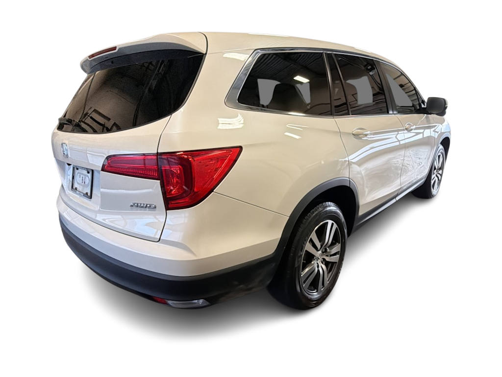 Thumbnail: 2016 Honda Pilot - 22