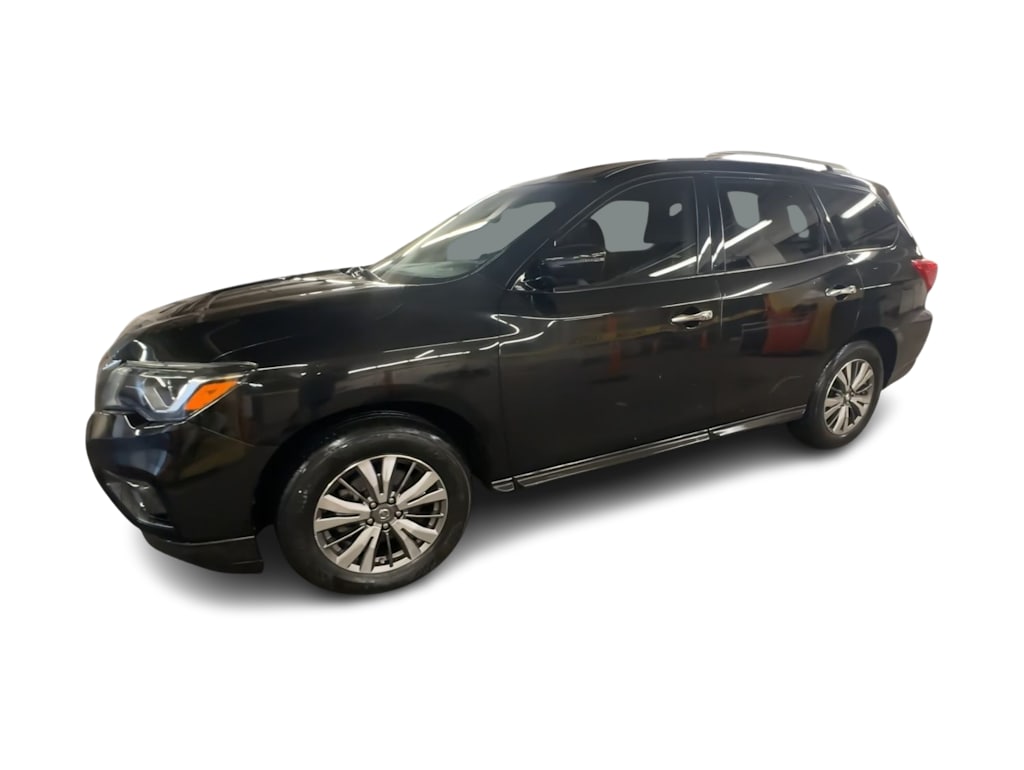 Thumbnail: 2018 Nissan Pathfinder - 3