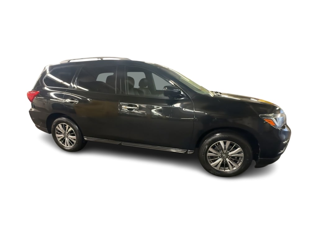 Thumbnail: 2018 Nissan Pathfinder - 22