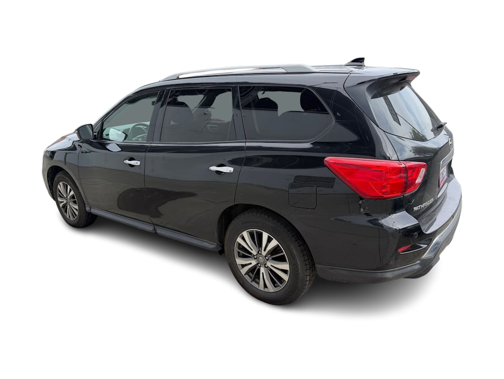 Thumbnail: 2019 Nissan Pathfinder - 2