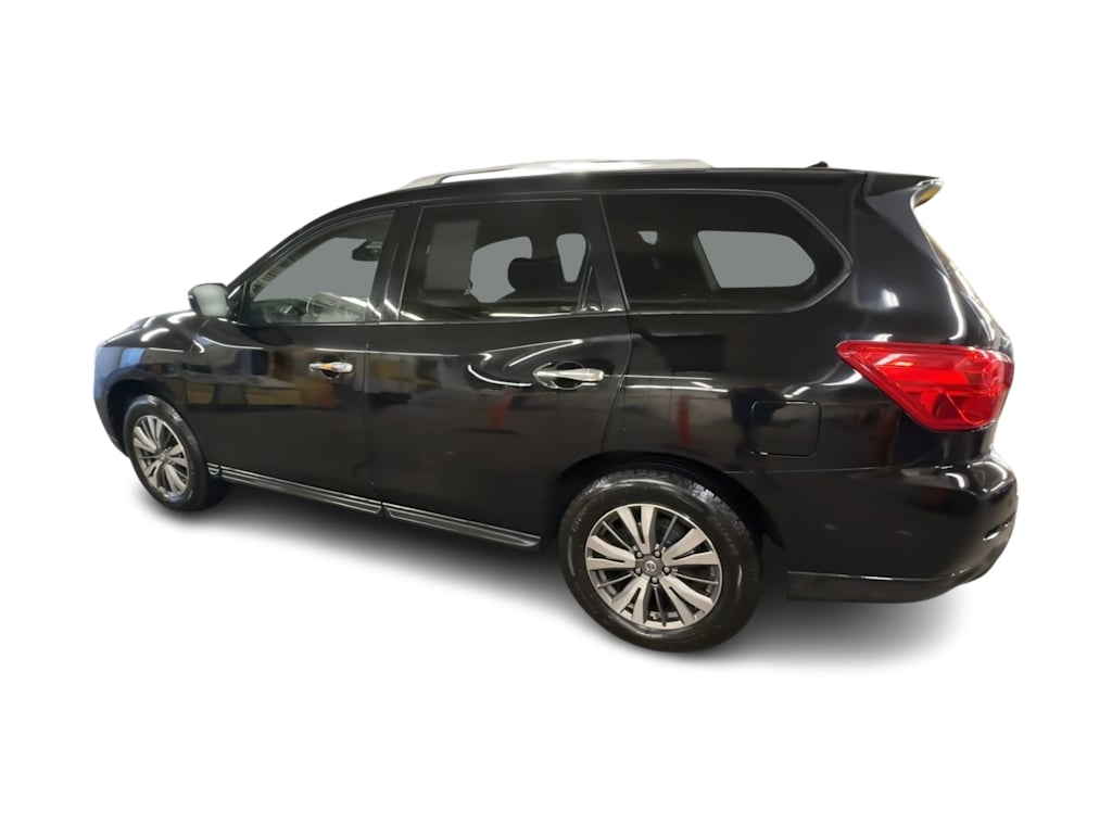 Thumbnail: 2019 Nissan Pathfinder - 21