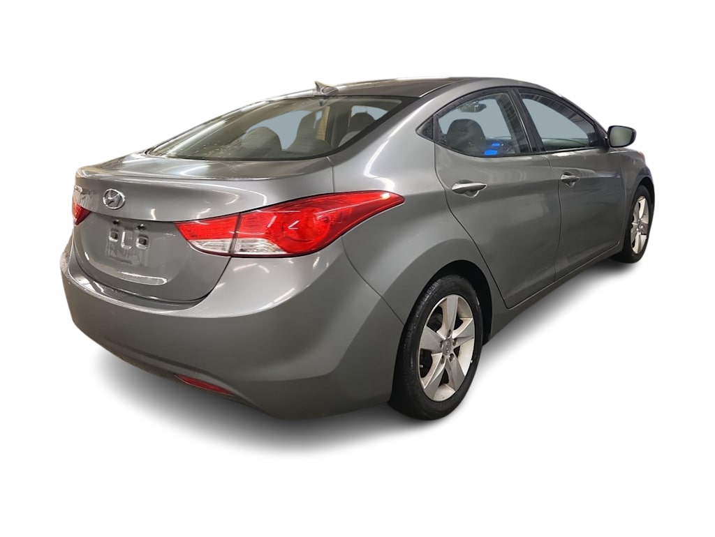 Thumbnail: 2013 Hyundai Elantra - 21