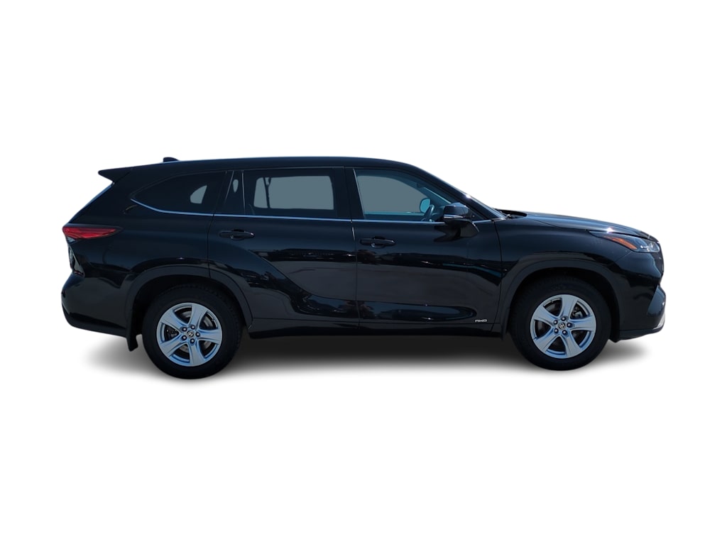 2022 Toyota Highlander LE 24