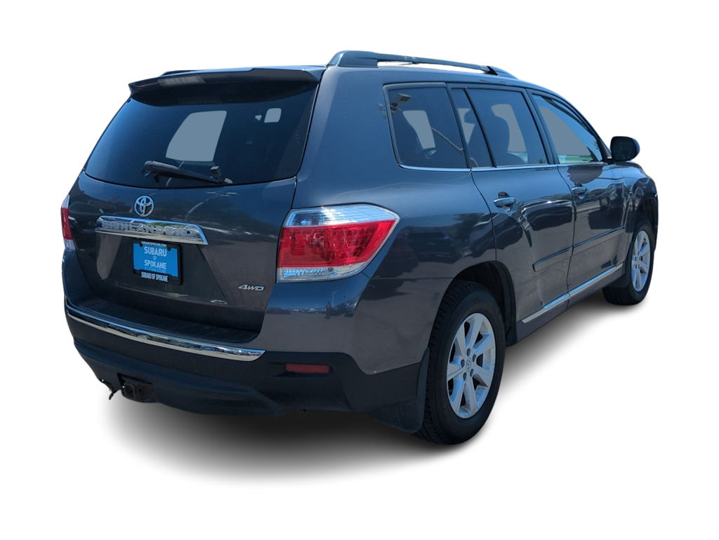Thumbnail: 2013 Toyota Highlander - 22