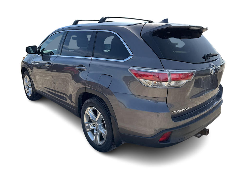 Thumbnail: 2015 Toyota Highlander - 4