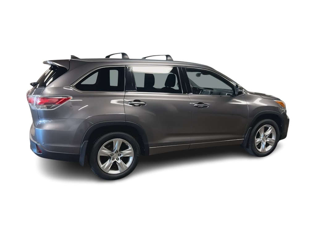 Thumbnail: 2015 Toyota Highlander - 24