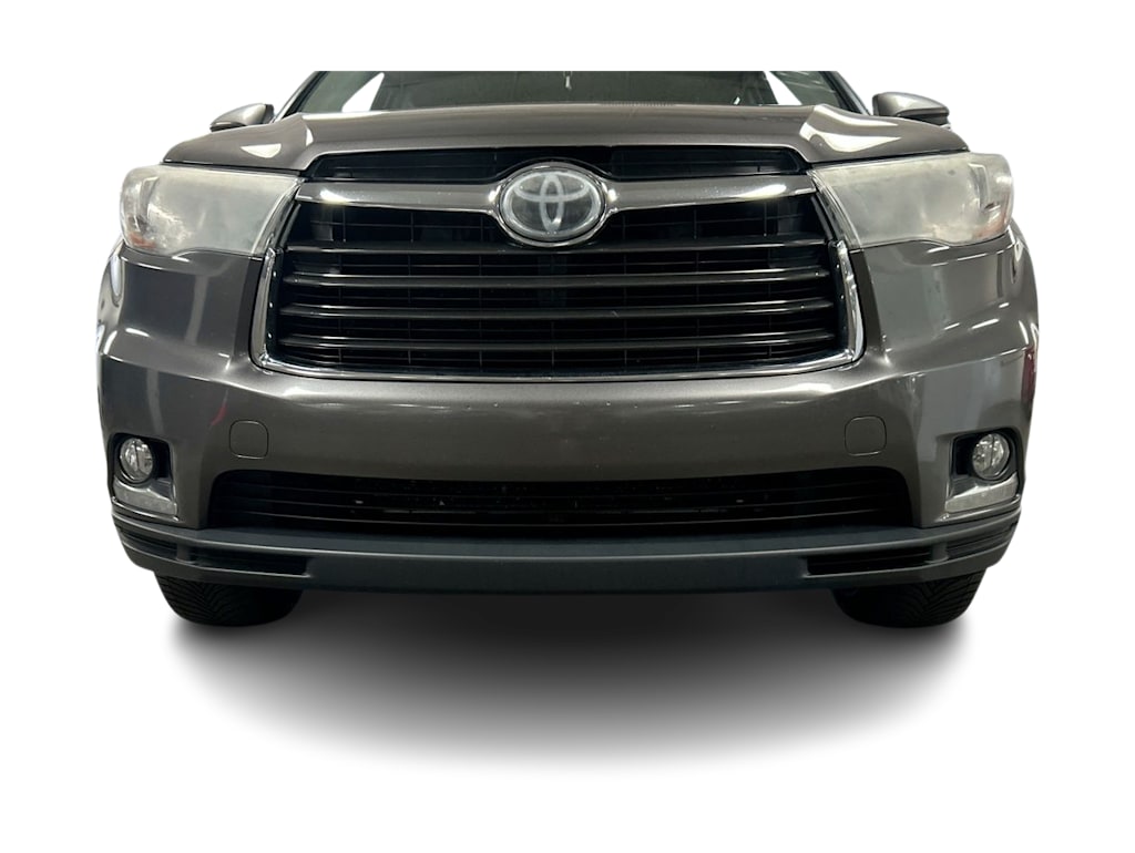 Thumbnail: 2015 Toyota Highlander - 25