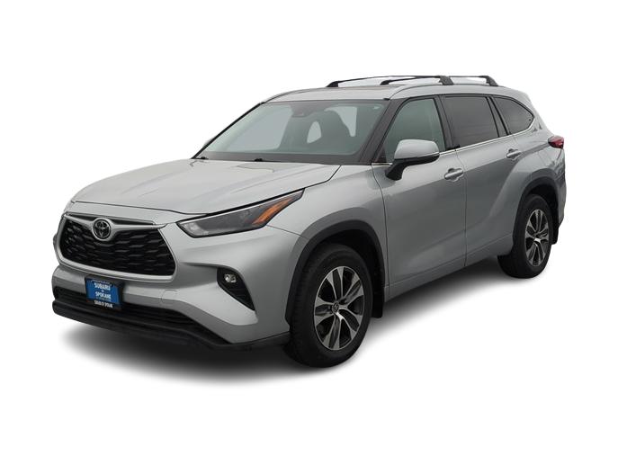 2022 Toyota Highlander XLE 22