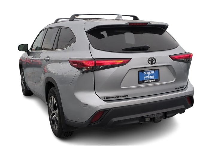 2022 Toyota Highlander XLE 4