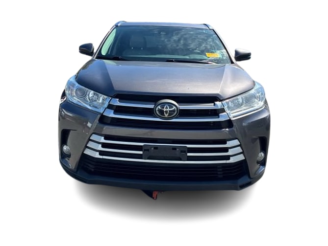Thumbnail: 2019 Toyota Highlander - 4