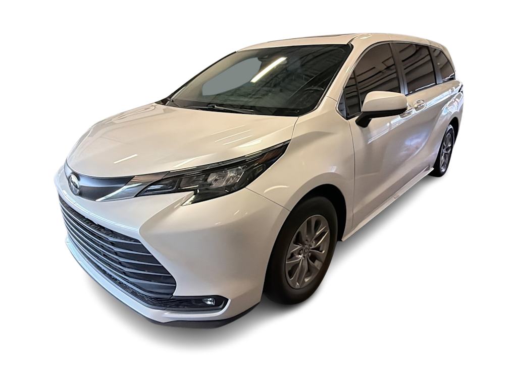 Thumbnail: 2025 Toyota Sienna - 21