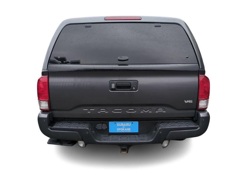 Thumbnail: 2017 Toyota Tacoma - 5