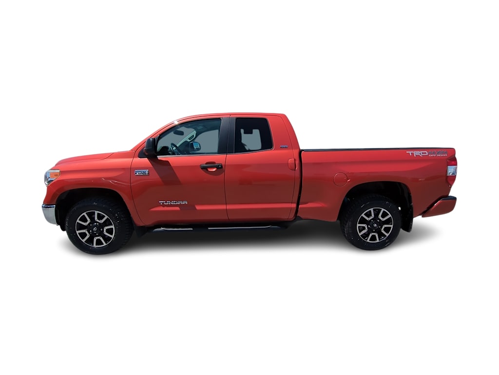 Thumbnail: 2016 Toyota Tundra - 3