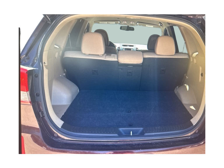 2015 Kia Sorento LX 13