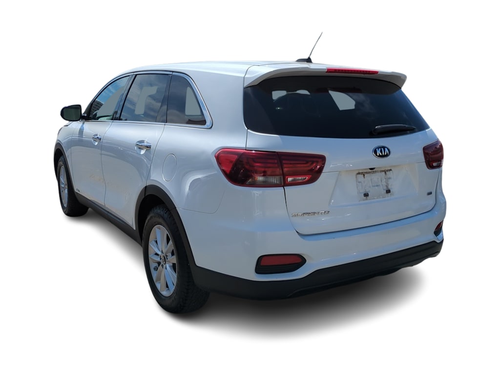 Thumbnail: 2019 Kia Sorento - 4
